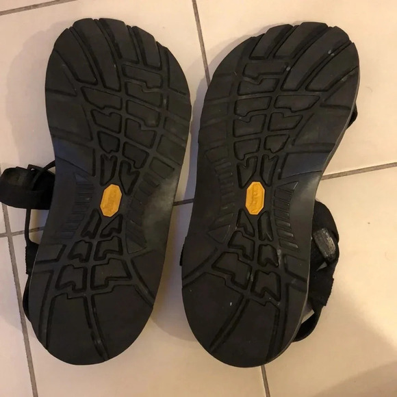 Chacos Z toe loop vibram soles, black, men’s size 10, EUC hiking camping outdoor - Picture 3 of 7
